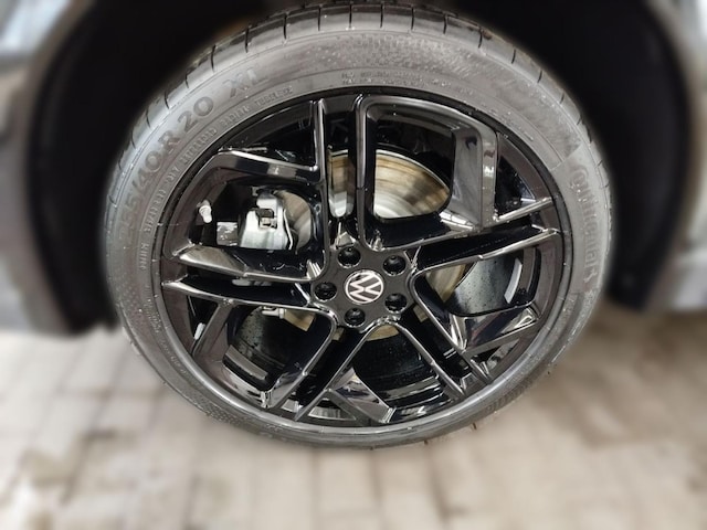 Volkswagen Tiguan 4Motion DSG IQ.Drive R-Line