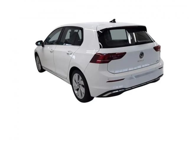 Volkswagen Golf 1.5 eTSI DSG Golf VIII Style