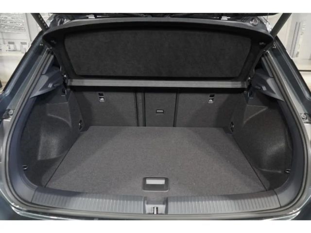 Volkswagen T-Roc 1.5 TSI DSG IQ.Drive R-Line