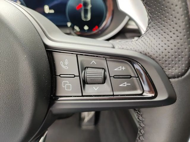 Alfa Romeo Stelvio AT8 Q4 Veloce