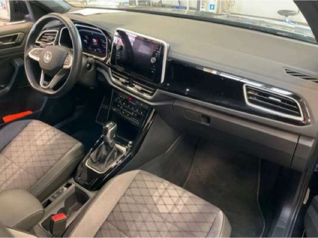 Volkswagen T-Roc 1.5 TSI DSG R-Line