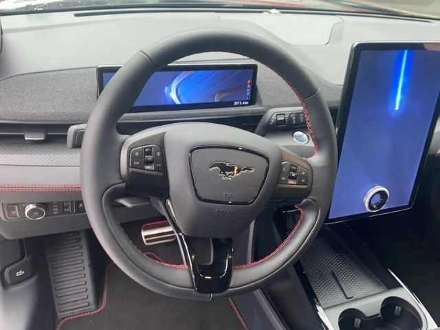 Ford Mustang Mach-E AWD Extended range