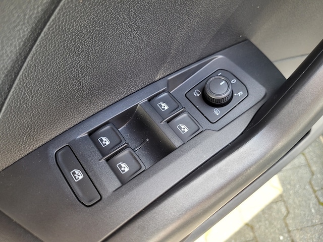 Volkswagen T-Cross ANSCHLUSSGARANTIE,PARKPILOT,DIGITAL COCKPIT,KLIMA