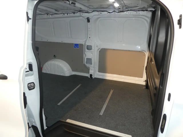 Volkswagen Transporter Lang T7