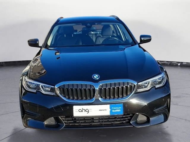 BMW 330 330e Sport Line Touring