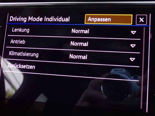 Volkswagen T-Roc 1.5 TSI / BLACK STYLE+BEATS AUDIO