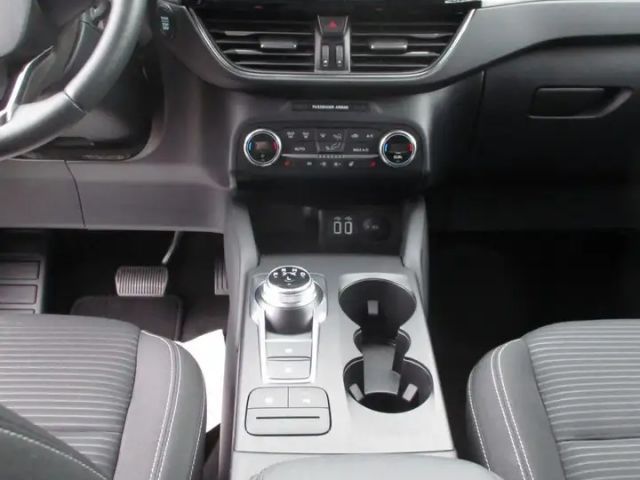 Ford Kuga 4x4 AWD Hybrid Titanium