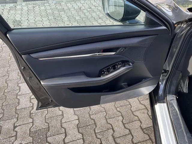 Mazda 3 2.5L SkyActiv