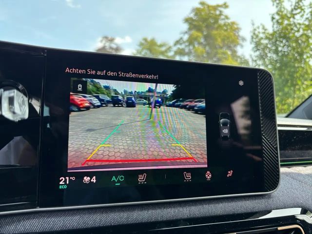 Renault 4 Comfort E-Tech Techno