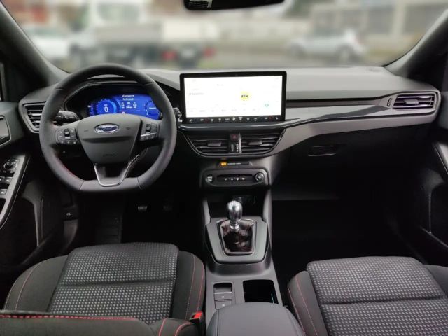 Ford Focus EcoBoost ST Line Wagon