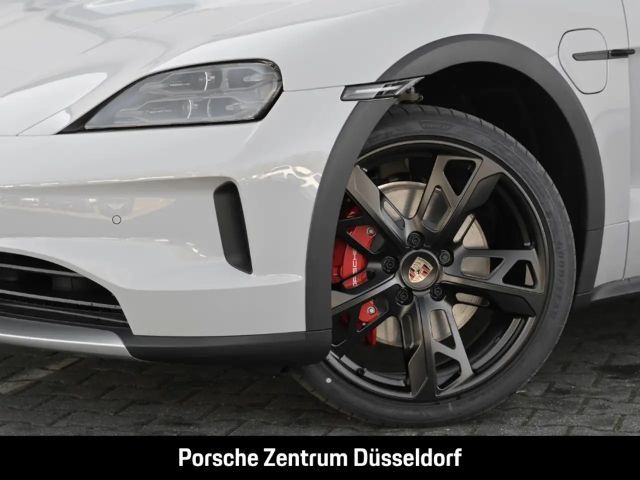 Porsche Taycan 4S Cross Turismo