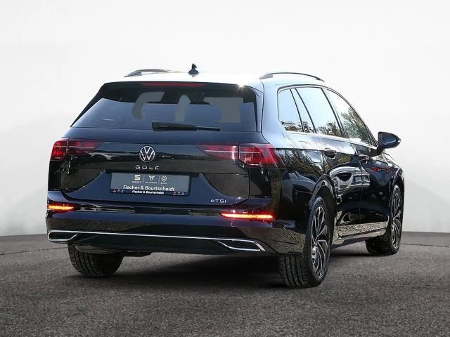 Volkswagen Golf 1.5 eTSI DSG Golf VIII Style