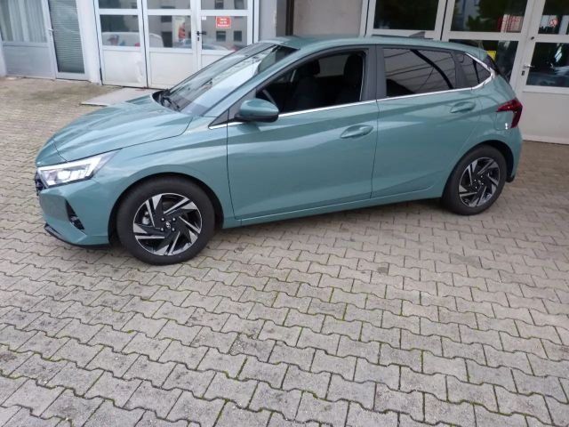 Hyundai i20 ADVANCED VOLL-LED SHZ LHZ APPLE KAMERA