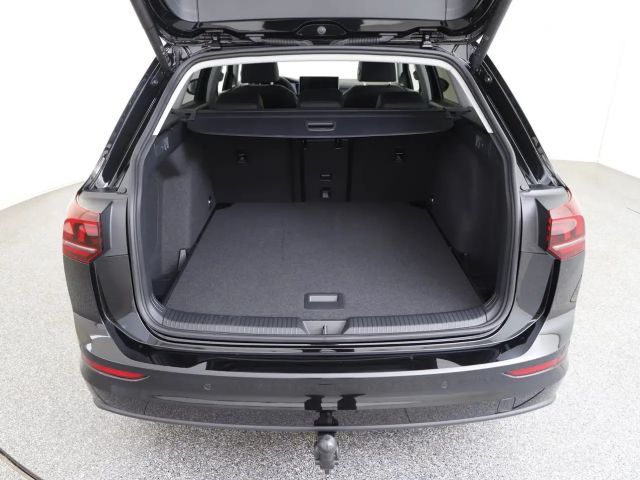 Volkswagen Golf Business DSG Variant