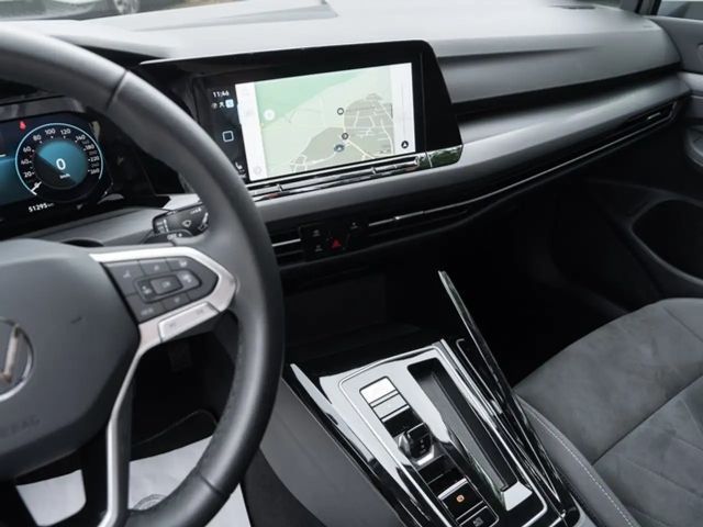 Volkswagen Golf DSG Golf VIII Style Variant