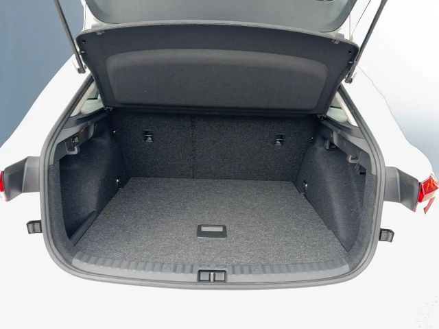 Skoda Scala Essence TSI