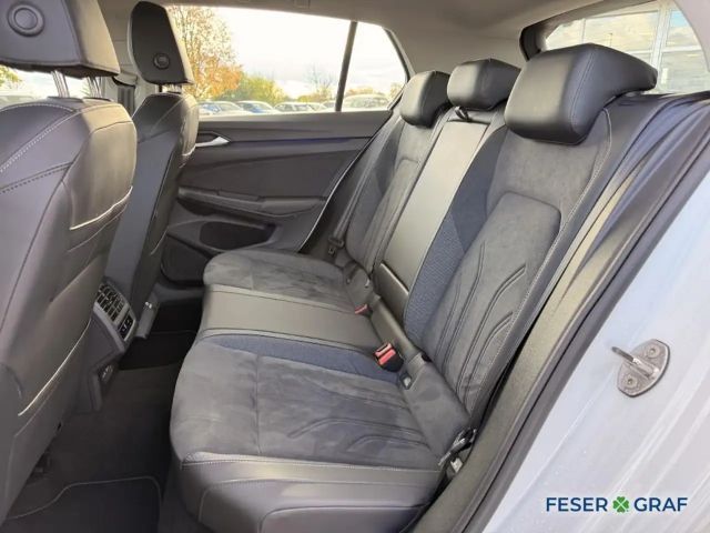 Volkswagen Golf 1.5 eTSI DSG Golf VIII Style