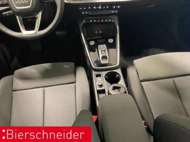 Audi A3 30 TFSI S-Tronic Sportback