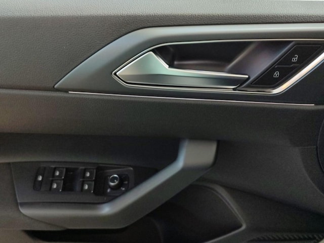 Volkswagen Taigo 1.0 TSI DSG R-Line