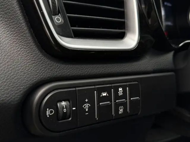 Kia Ceed 1.6 AT 136PS *KAMERA*NAVIGATION*