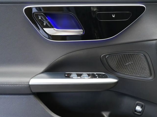 Mercedes-Benz C 200 AVANTGARDE C 200 d Estate