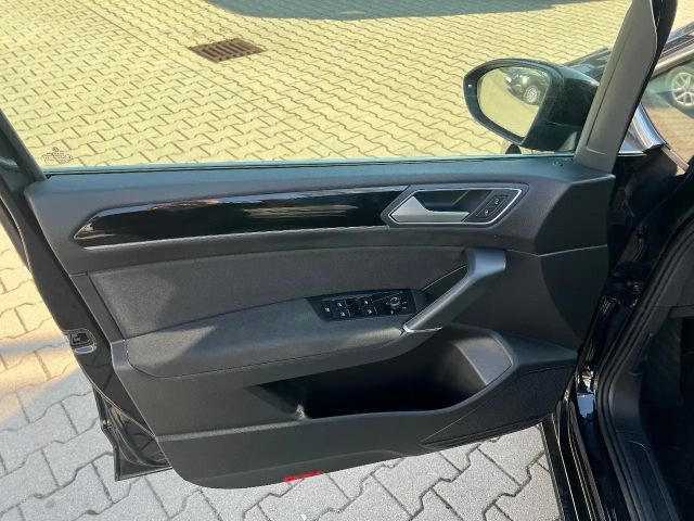 Volkswagen Touran 2.0 TDI Highline