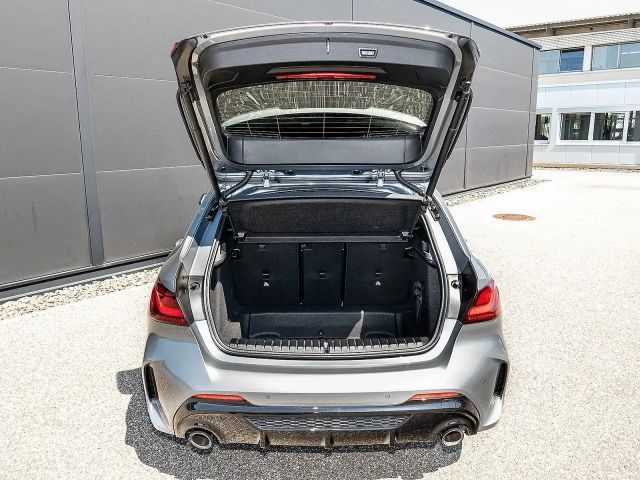 BMW 135 Sedan xDrive