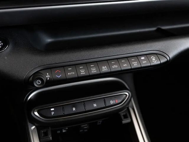 Jeep Avenger Altitude Full-Electric