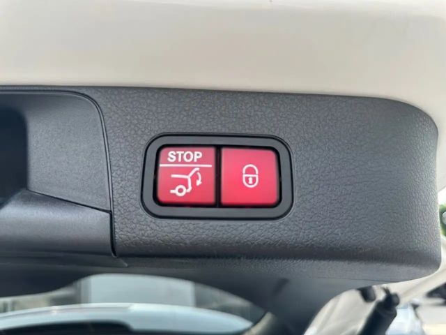 Mercedes-Benz GLB 200 4MATIC GLB 200 d