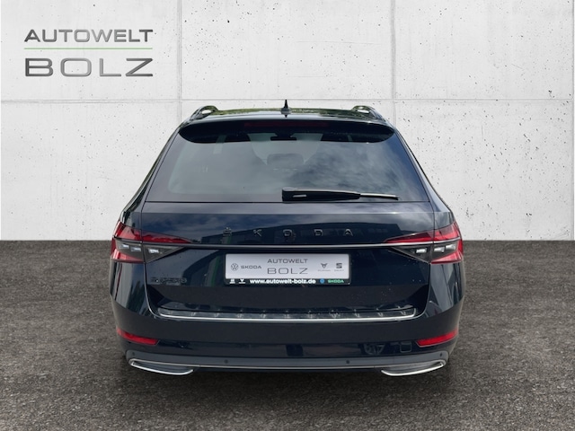 Skoda Superb 2.0 TSI Combi Sportline