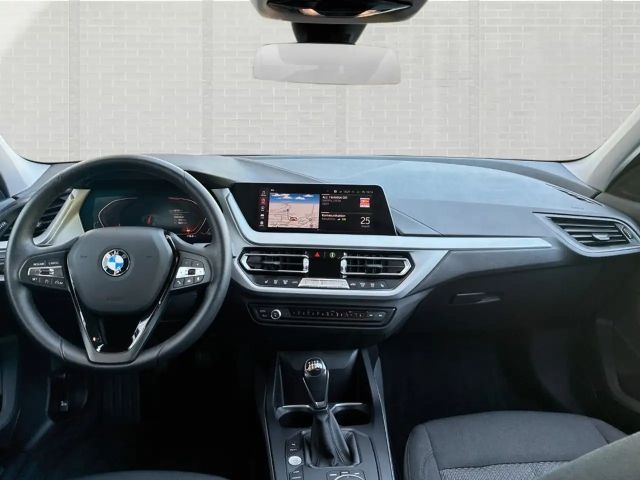 BMW 118 118i