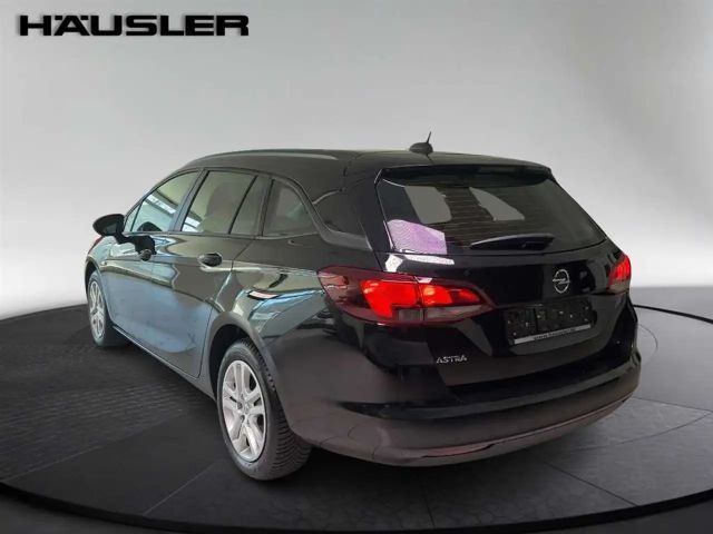 Opel Astra 1.2 Turbo Edition Sports Tourer
