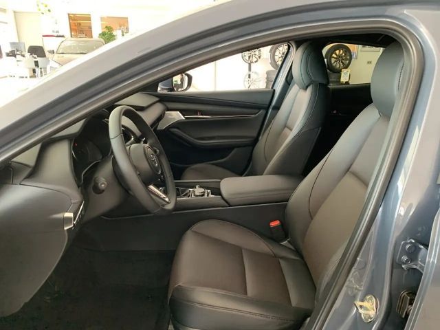 Mazda 3 SkyActiv Takumi e-Skyactiv