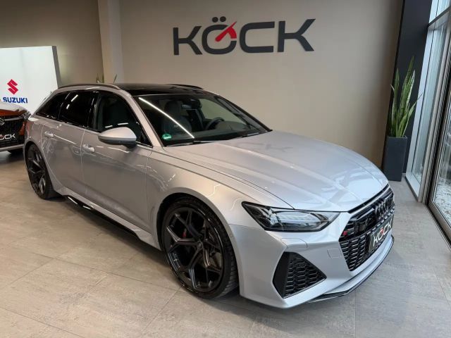 Audi RS6 Avant Performance Quattro