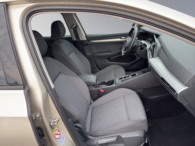 Volkswagen Golf 1.5 eTSI DSG Golf VIII Move