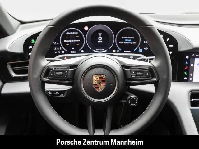 Porsche Taycan 4 Cross Turismo