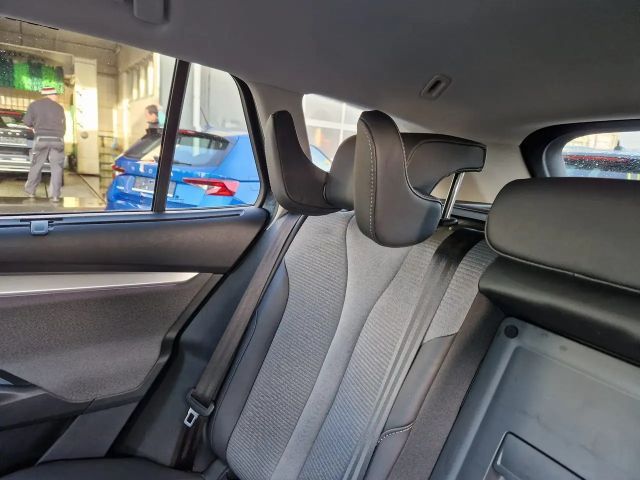 Skoda Enyaq Loft iV 60