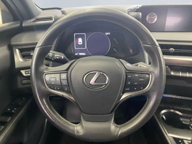 Lexus UX 250h Style Edition