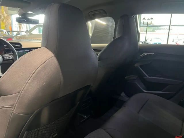 Audi A3 30 TFSI Sedan Sport