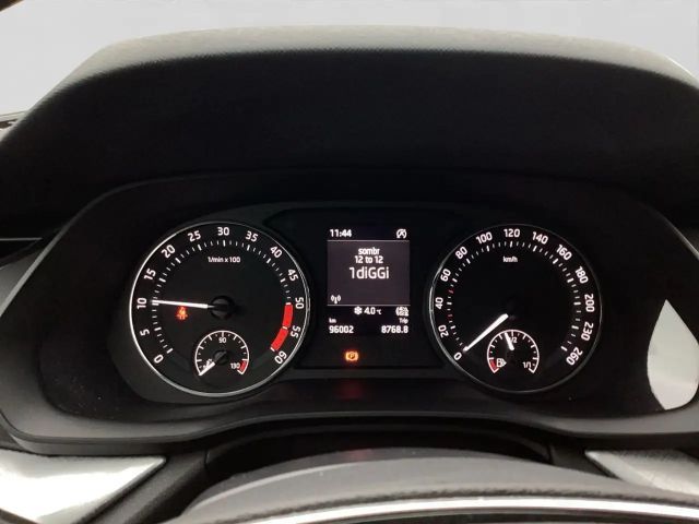 Skoda Octavia 2.0 TDI Combi Tour