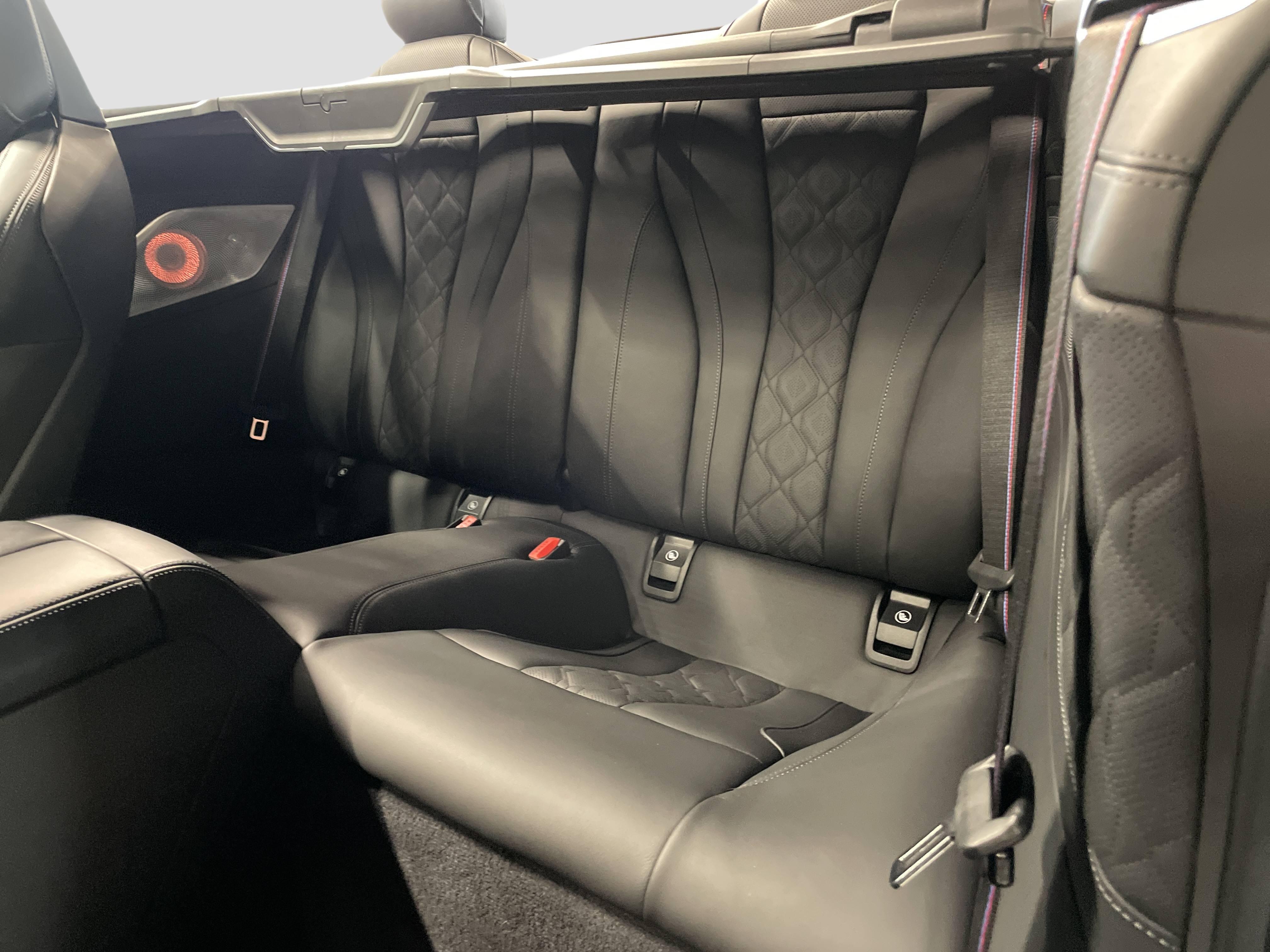 BMW M8 Cabrio Competition xDrive