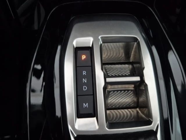 Peugeot 2008 Allure Pack Hybrid