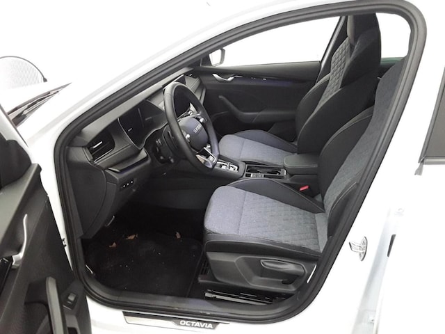 Skoda Octavia 1.5 TSI Combi Sportline