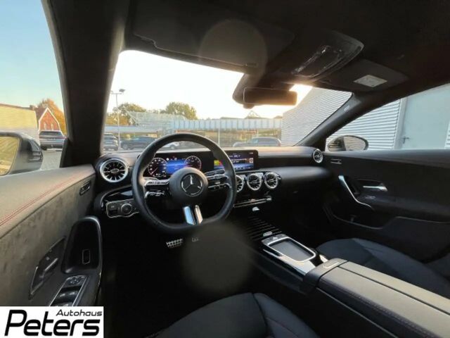 Mercedes-Benz CLA 180 AMG Line Shooting Brake