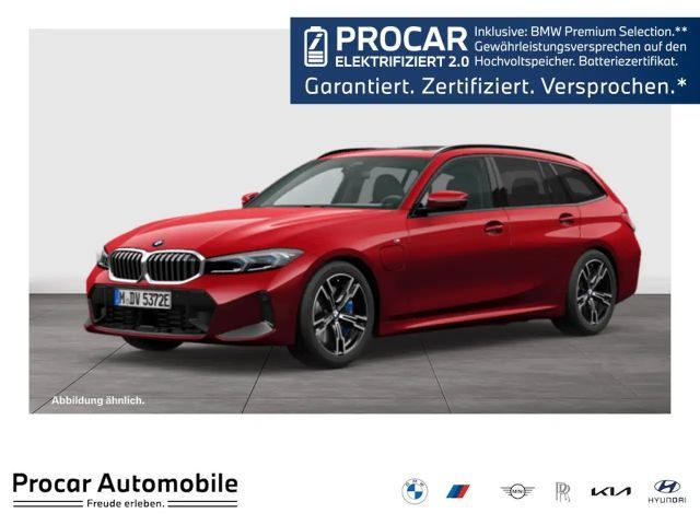 BMW 330 330e M-Sport xDrive