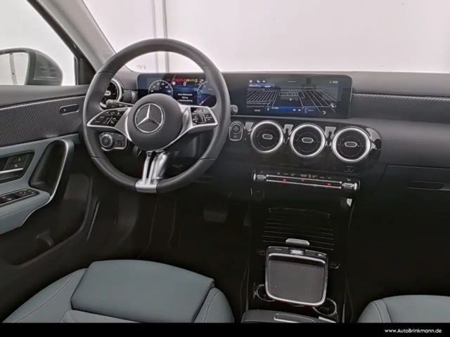 Mercedes-Benz A 200 A 200 ADVANCED/DISTRONIC/LED/TOTW./KAMERA/WINTER