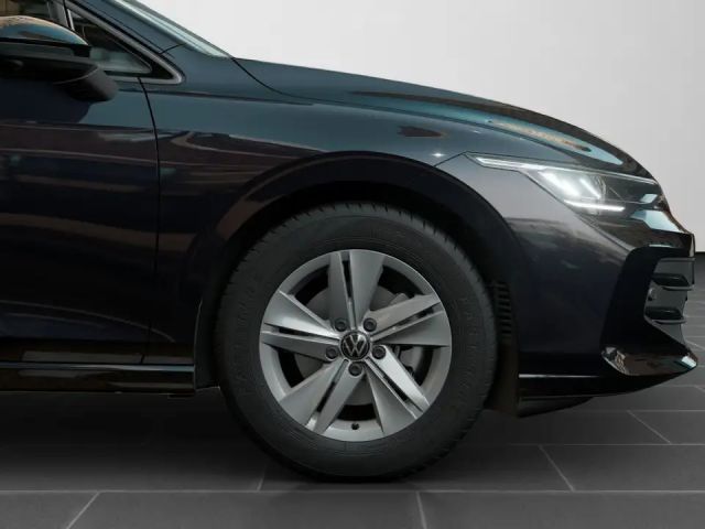 Volkswagen Golf 1.5 eTSI Business DSG