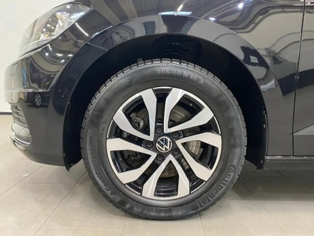 Volkswagen Touran 1.5 TSI DSG