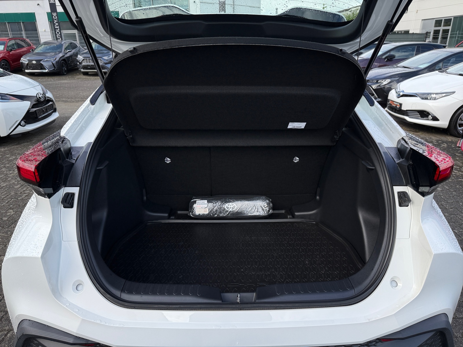 Toyota C-HR 5-deurs Business