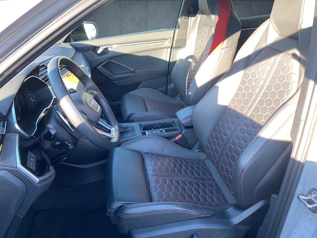 Audi RS Q3 Quattro S-Tronic